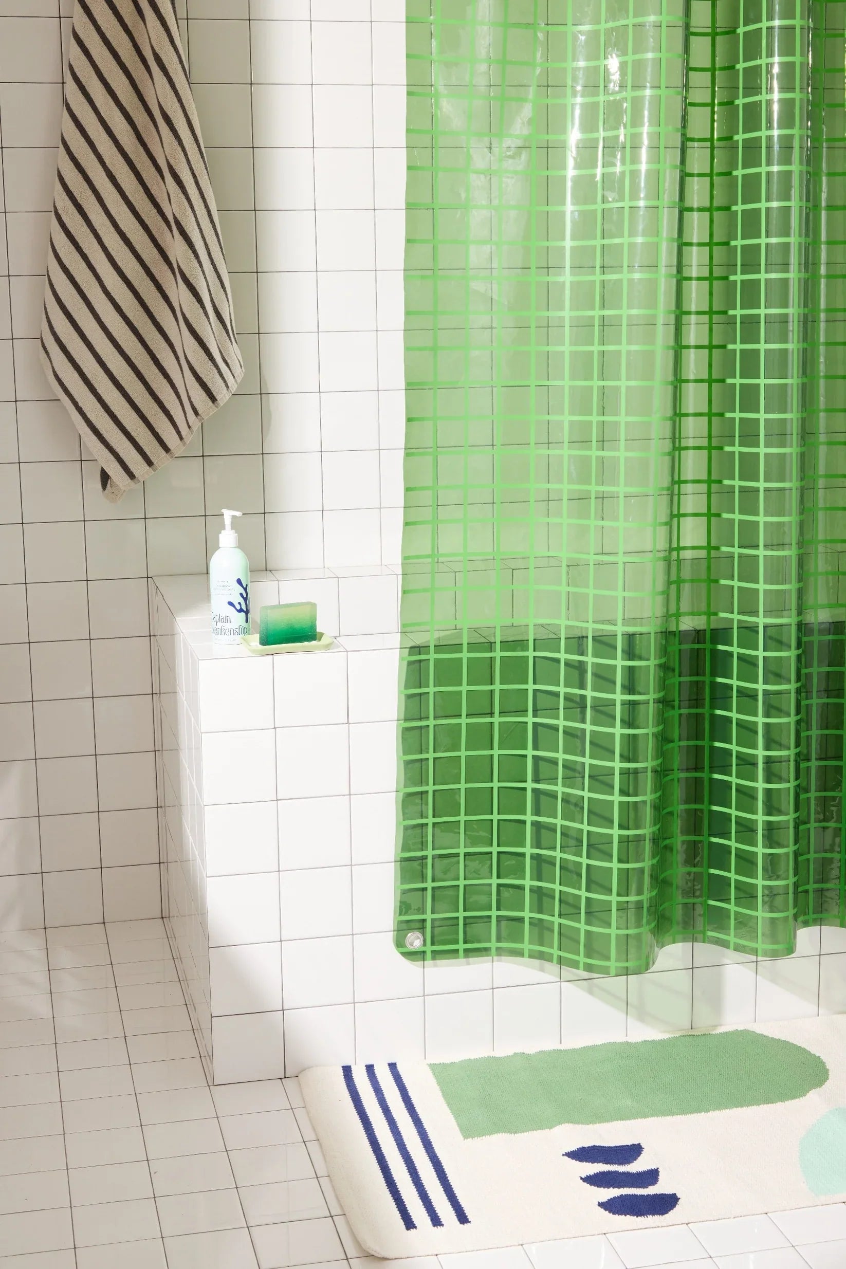 Douche solaire Quiet Town 2x2, pin 